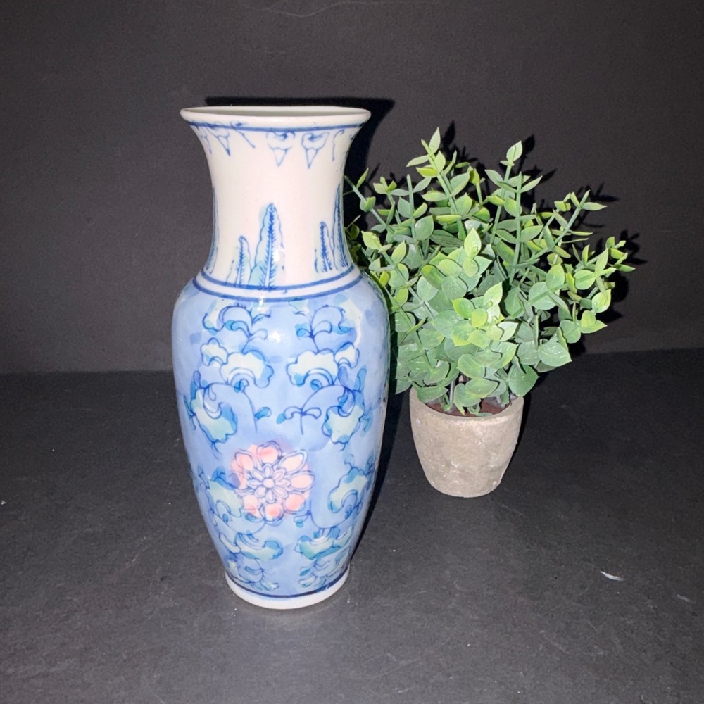 Vtg Blue White Pink Floral Porcelain Bud Vase Chinoiserie 7.5" China Cottagecore
